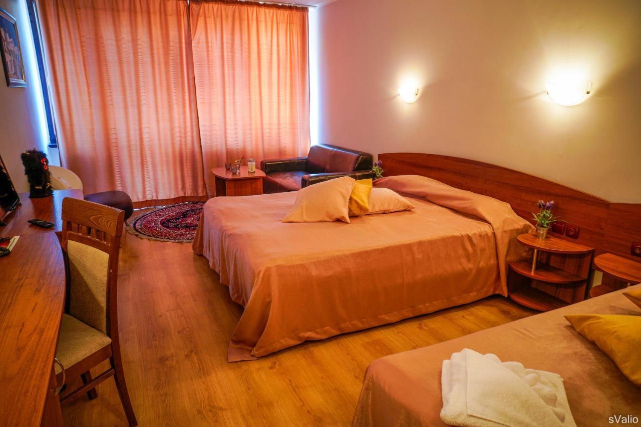 Moura Boutique Hotel By Asteri Hotels Borovets Exterior photo